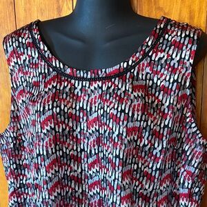 Kasper Sleeveless Tank Blouse in Red, Black & White Print